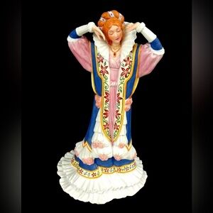 Lenox Porcelain Legendary Princesses Sleeping Beauty Figurine (1985-2012)